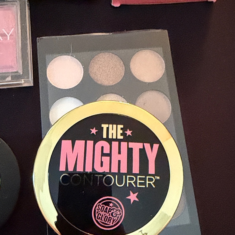 Makeup Bundle 7 items plus more all New - Picture 5 of 11
